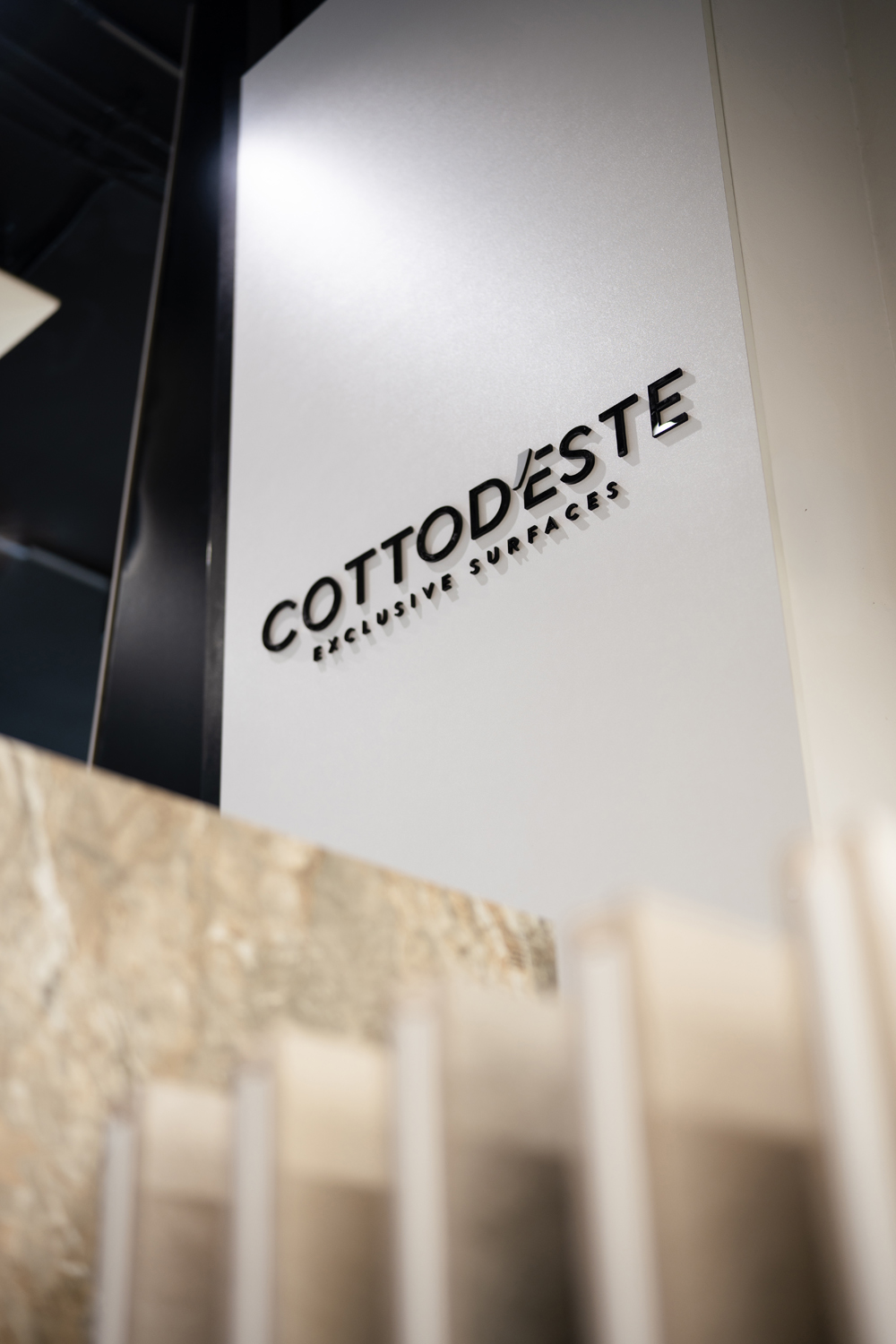 MILAN SHOWROOM: Photo 4