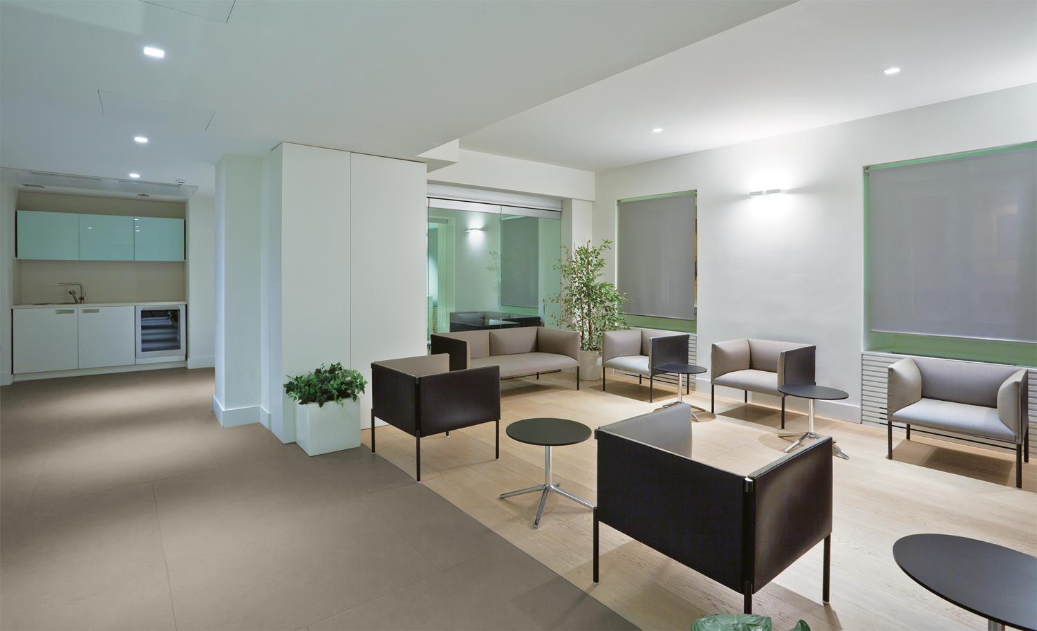 American Express Agency - Porcelain tiles and Kerlite for Floors and Walls